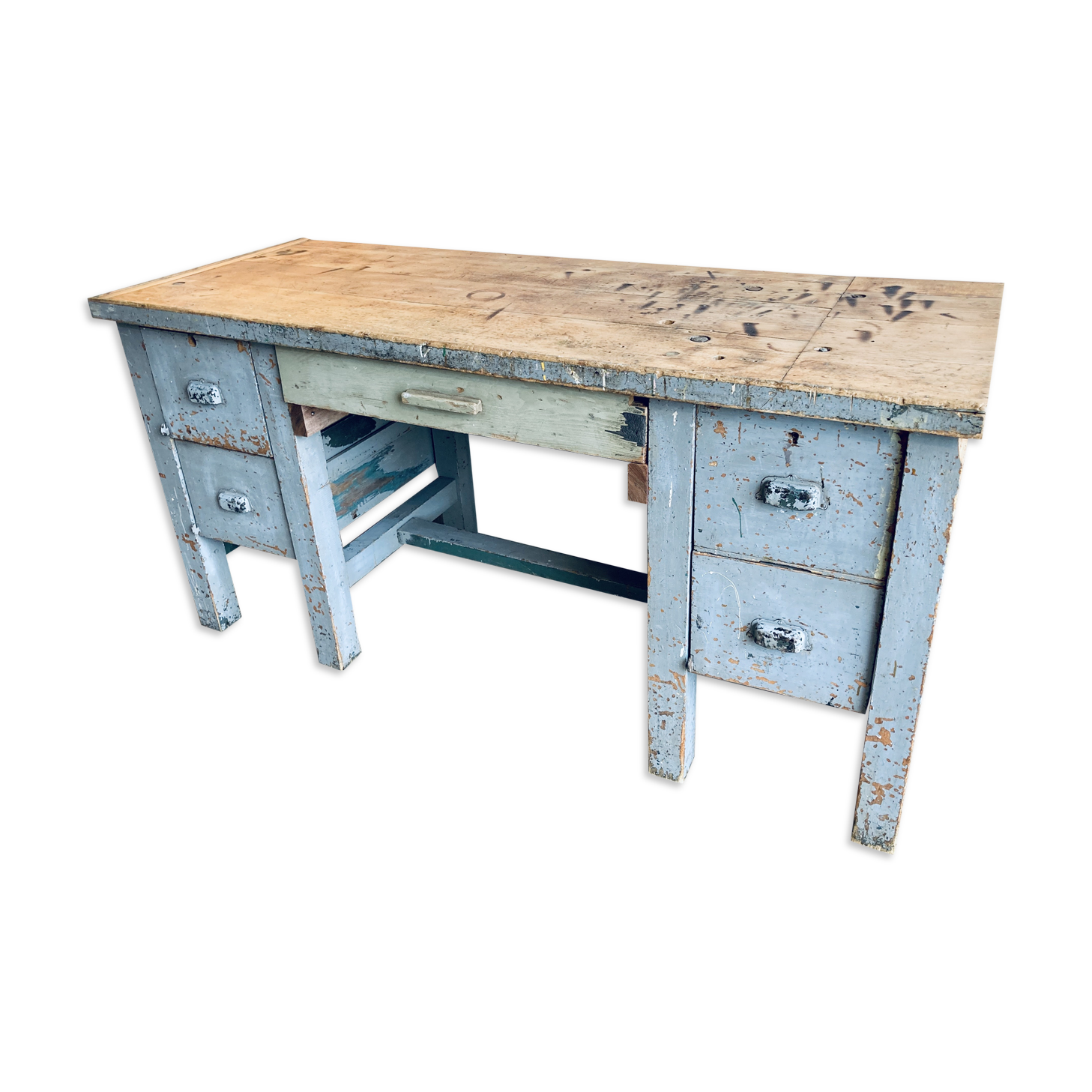 Grey blue established