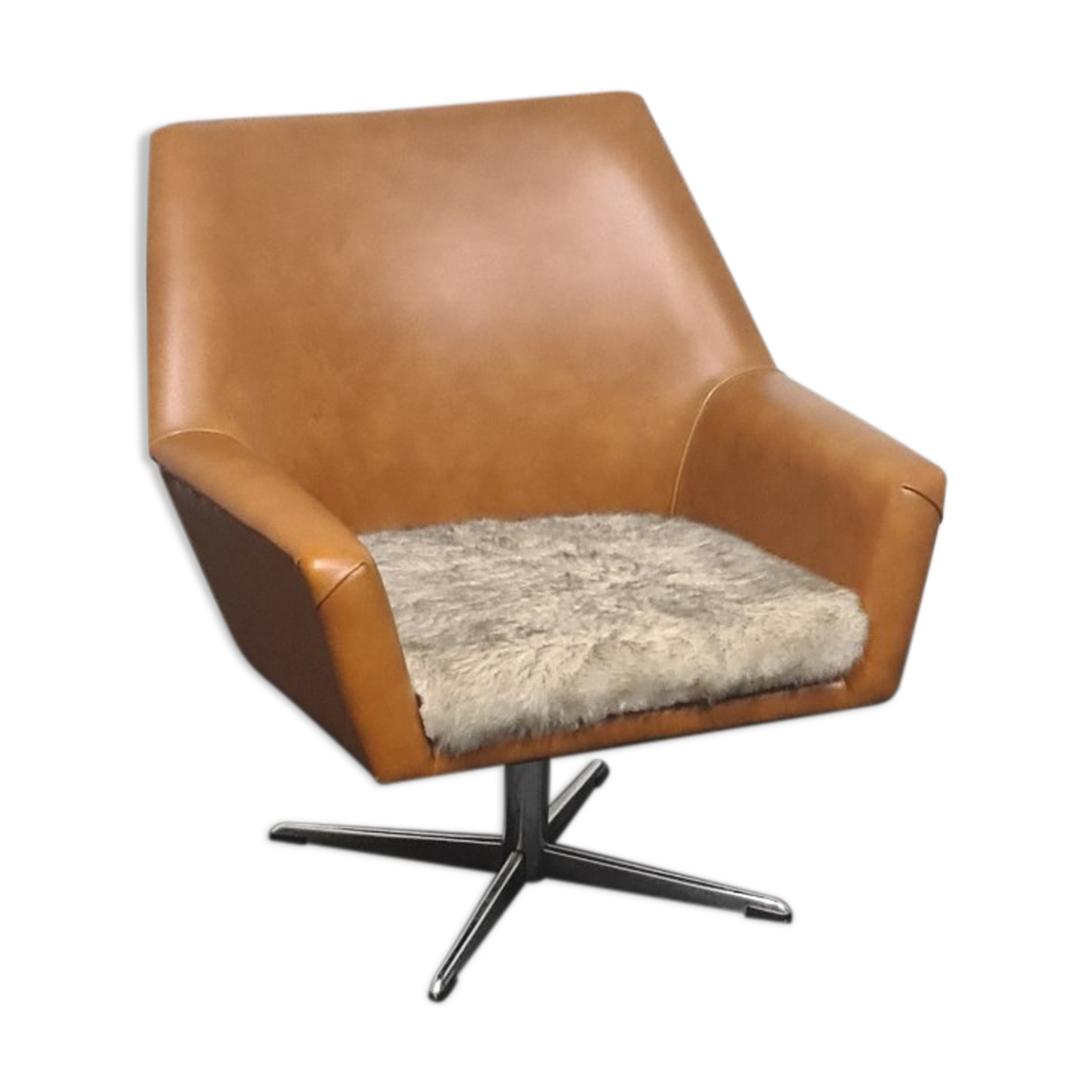 Vintage swivel chair