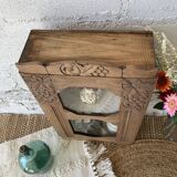 Old showcase