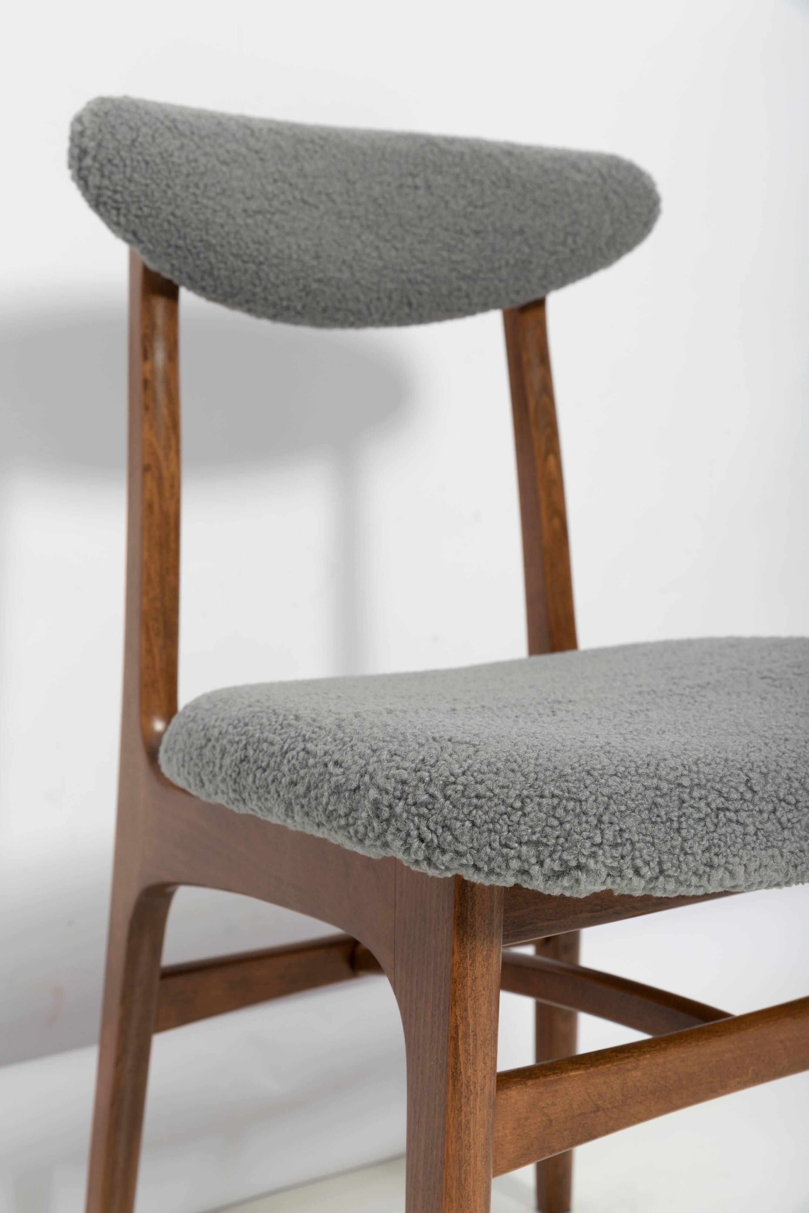 Mid-century boucle armchair in grey designed by Rajmund Hałas, Poland, 1960s.