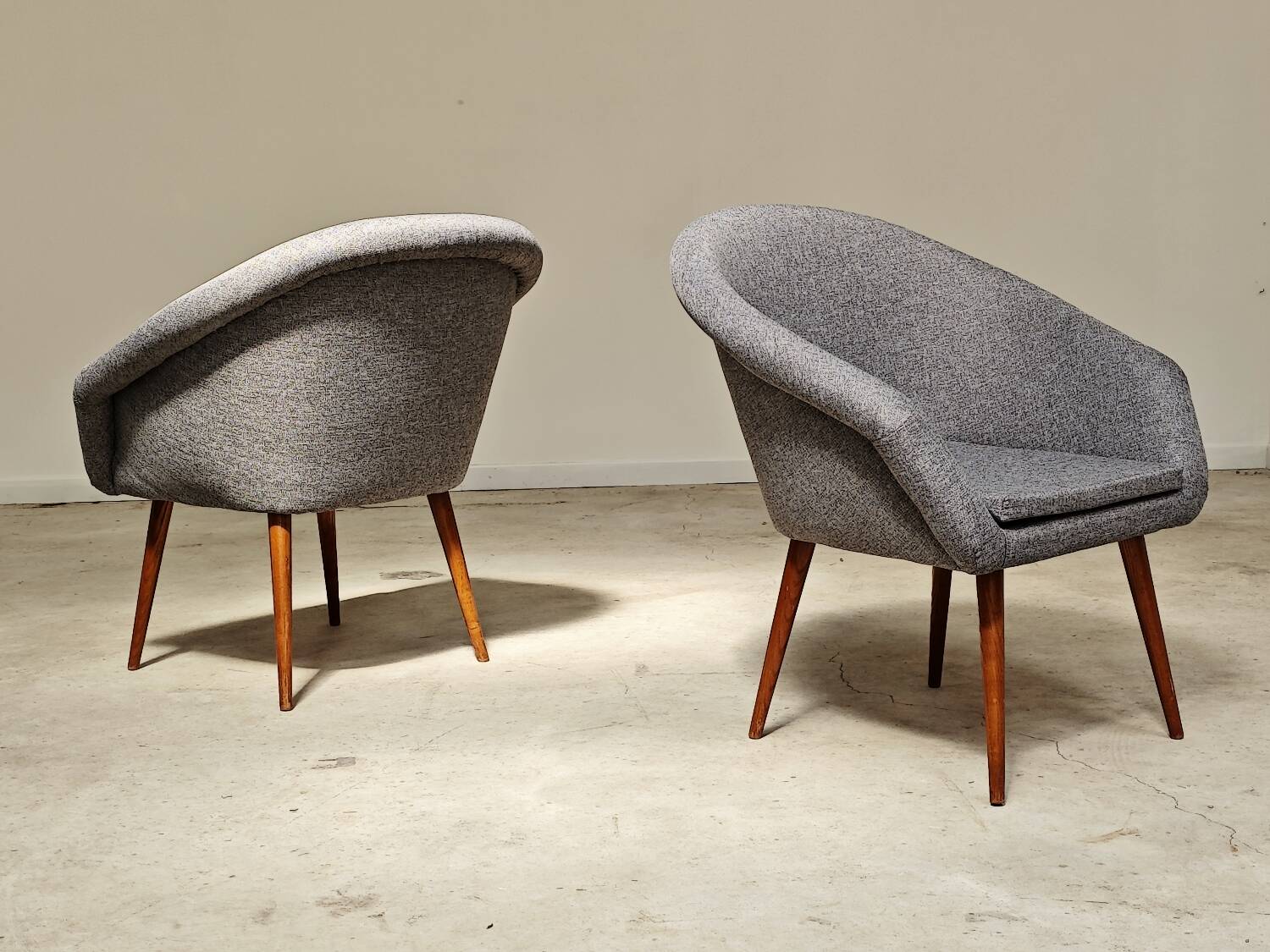 Pair of renovated gray fabric armchairs by Miroslav Navratil