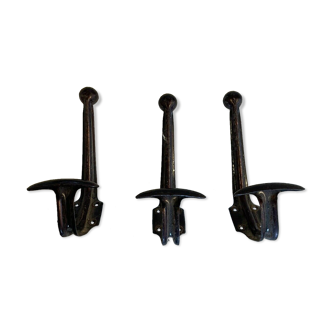 Lot of 3 vintage patères