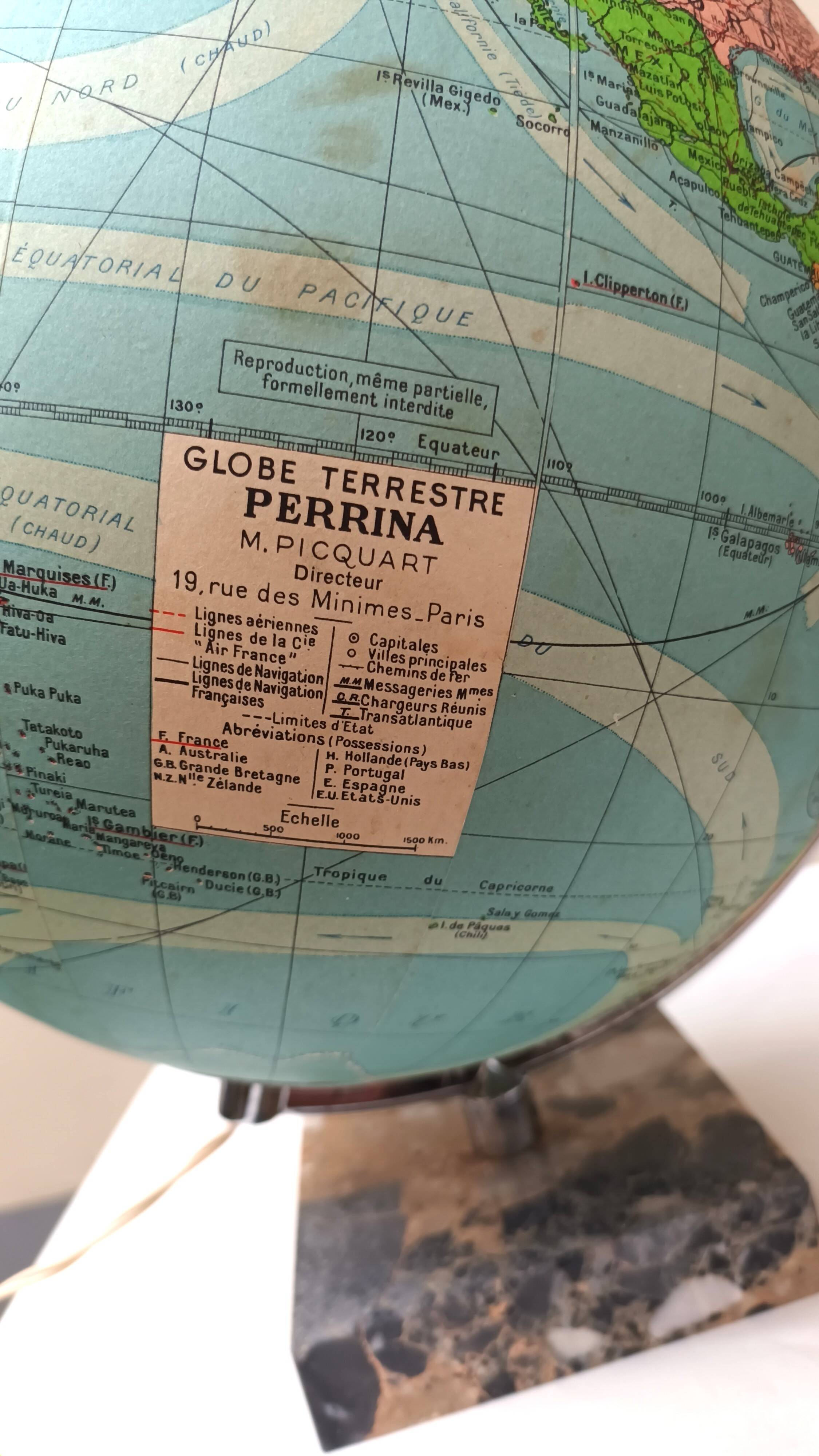 Illuminated terrestrial globe Perrina from the 1950s/60s.