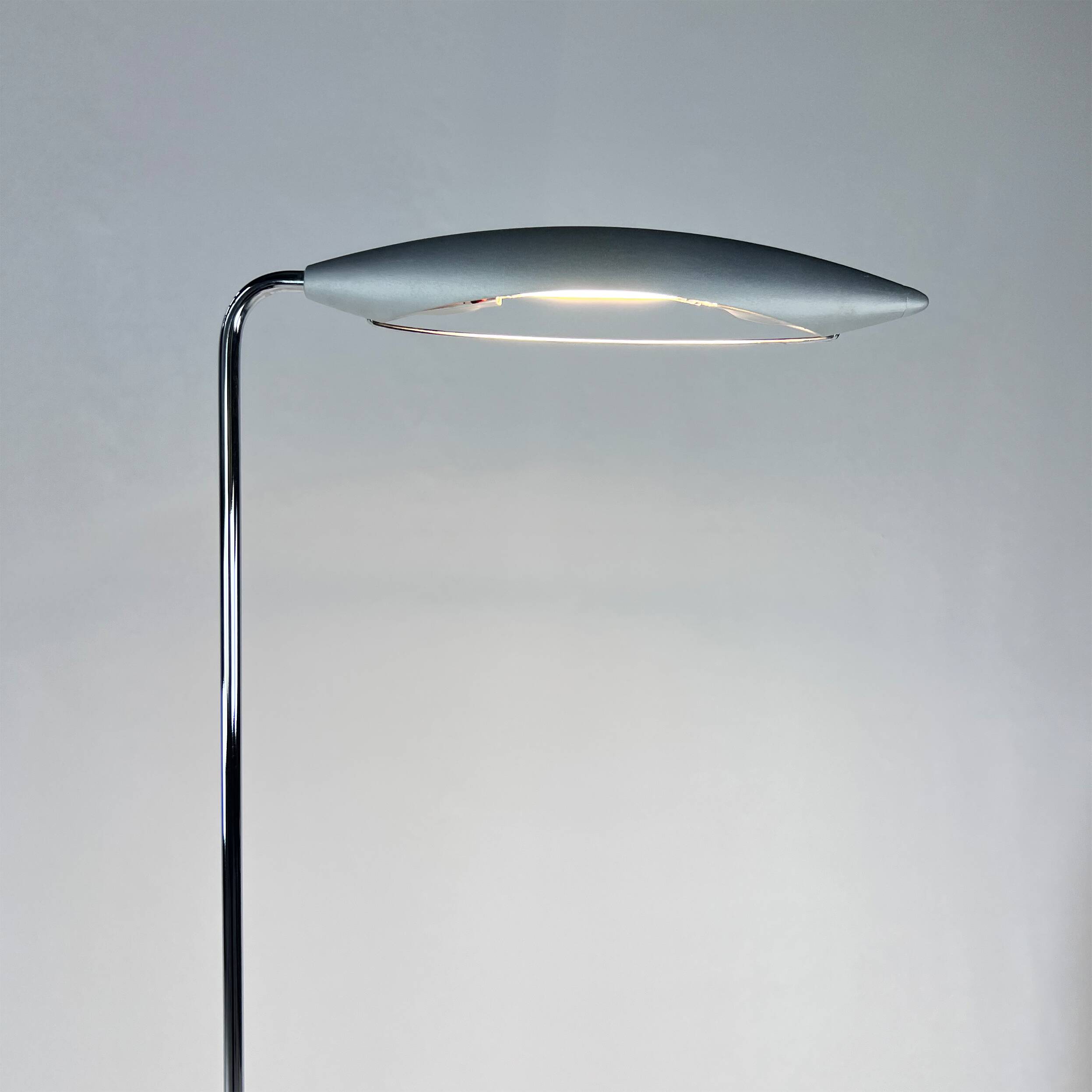 Postmodern italian Halogeen Floorlamp, 1980s