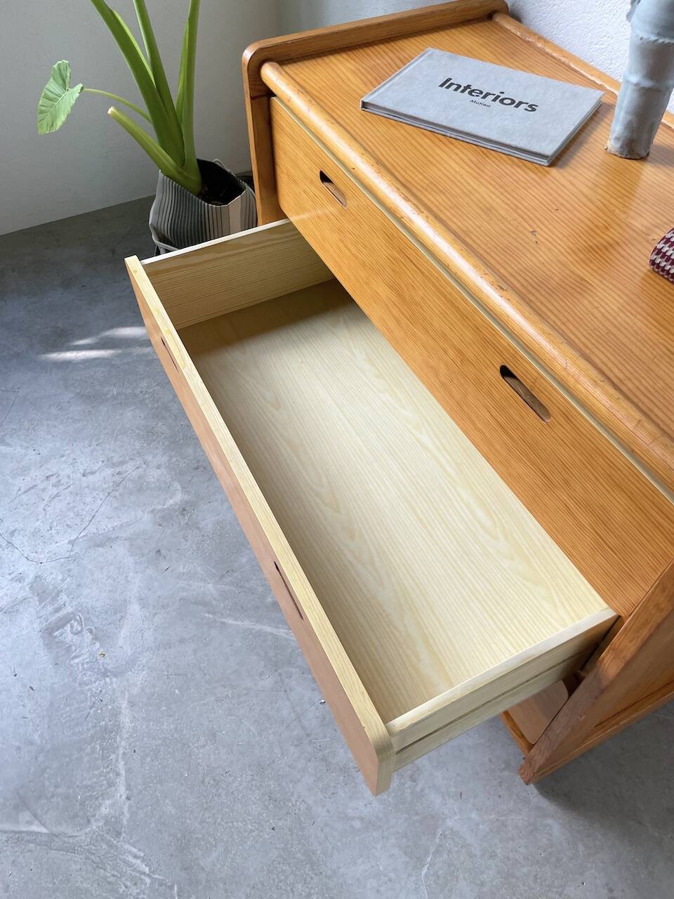 1980s pine chest of drawers