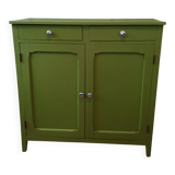 Green Parisian Buffet