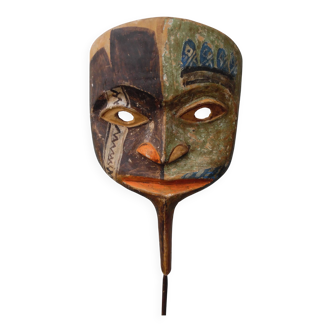 Masque à main amérindien polychrome Tlingit, Heiltsuk, ou Haisla, - Amérique du Nord - Alaska