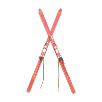 Wooden skis