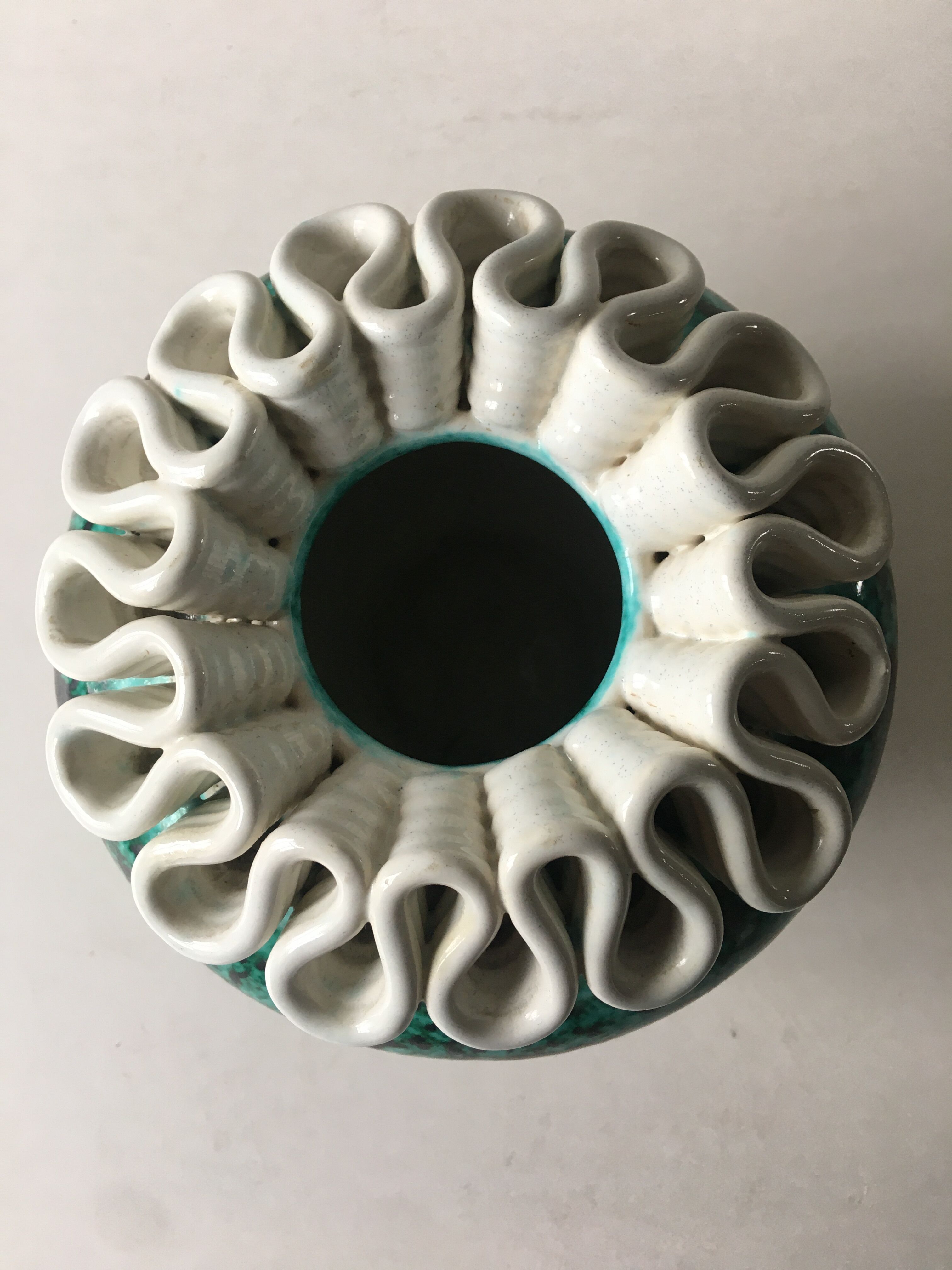 Art Deco vase in earthenware manufacture Ste Radegonde