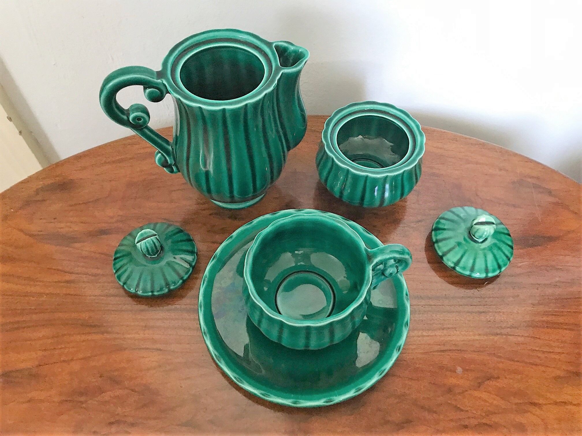 Art Deco selfish breakfast service signed Jean Pobery 1946