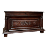 Chest in carved natural wood of the eighteenth century