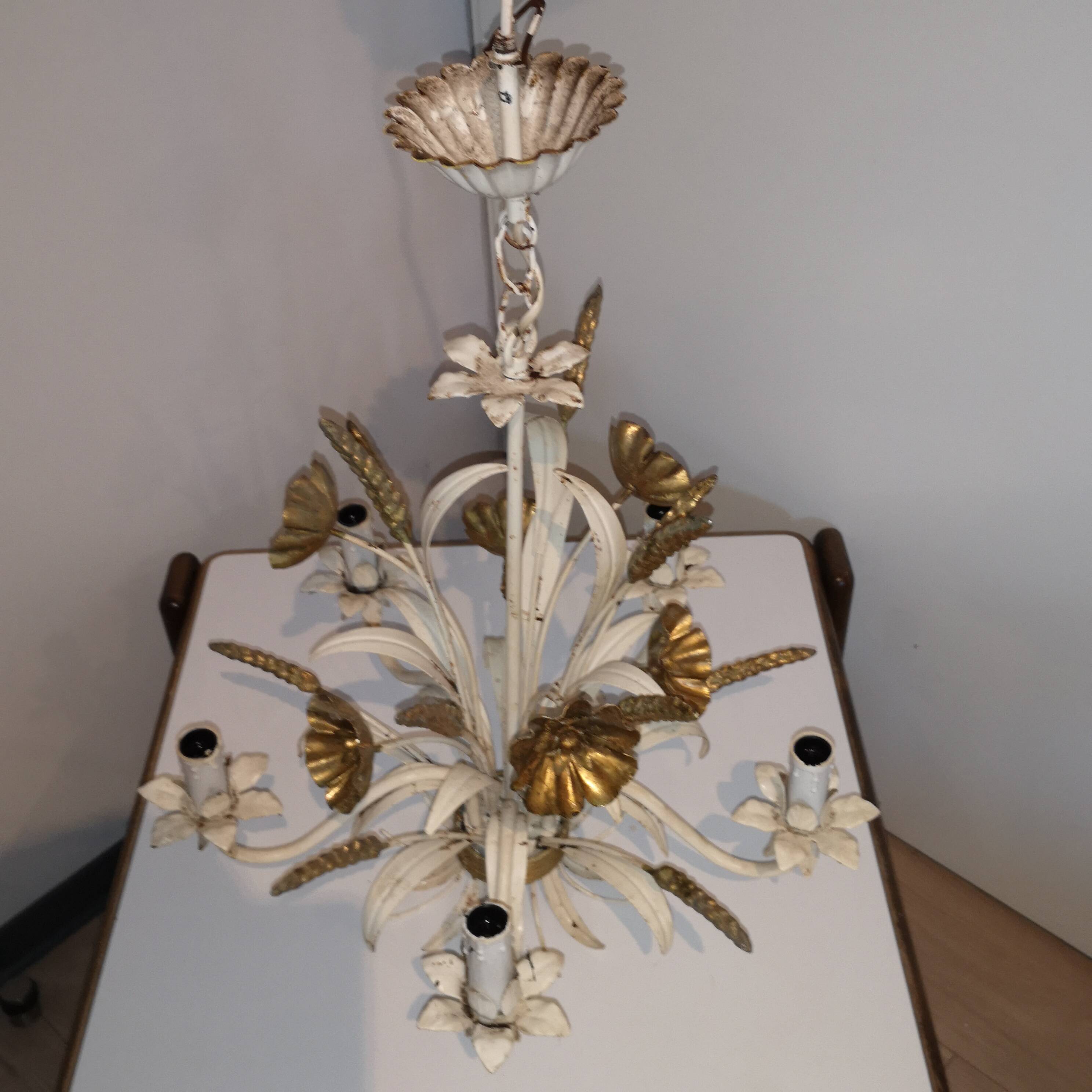 Vintage wheat ear chandelier - white lacquered & gold (Hans Kögl style)