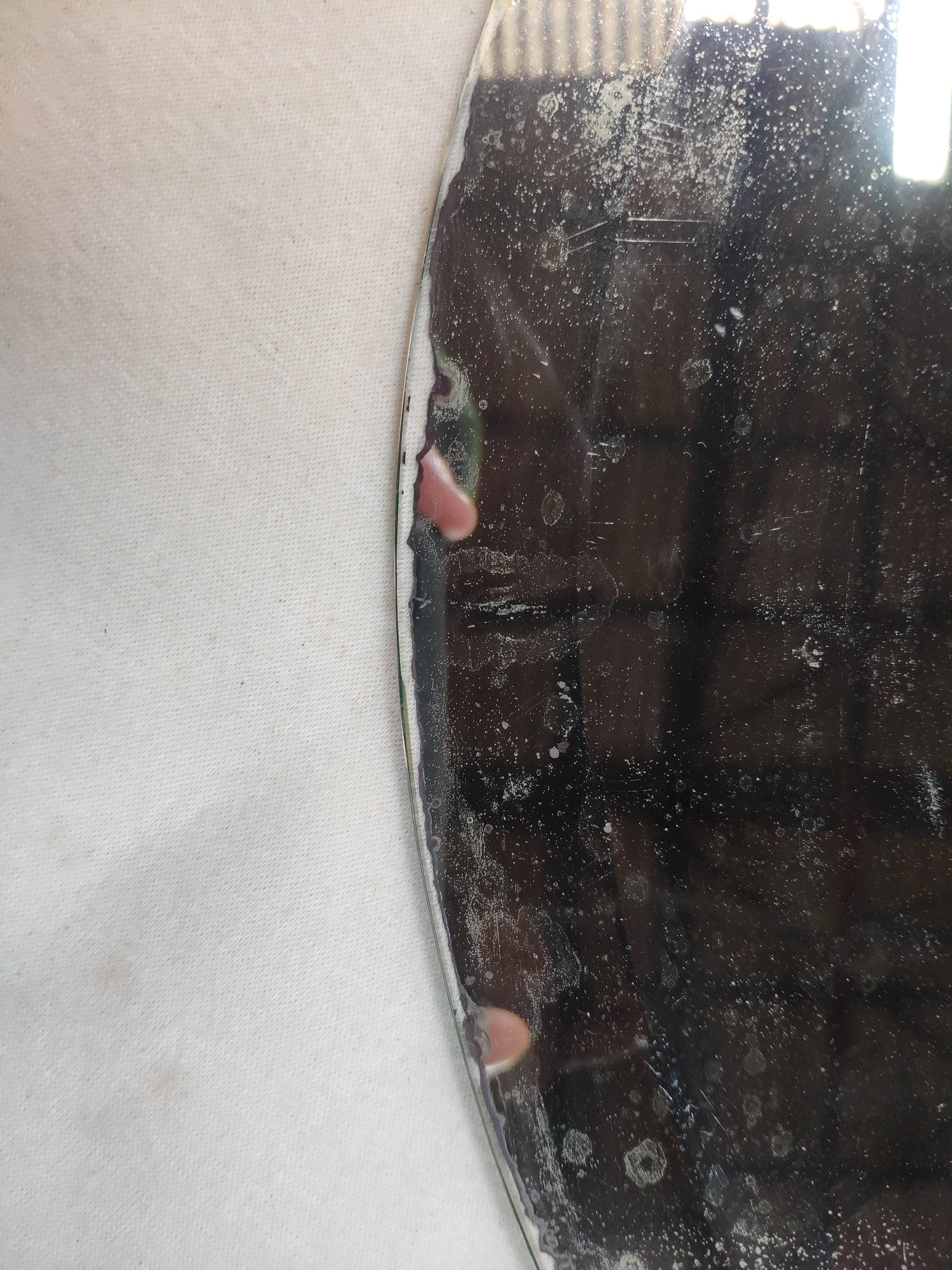 Old oval mirror - 102x71cm