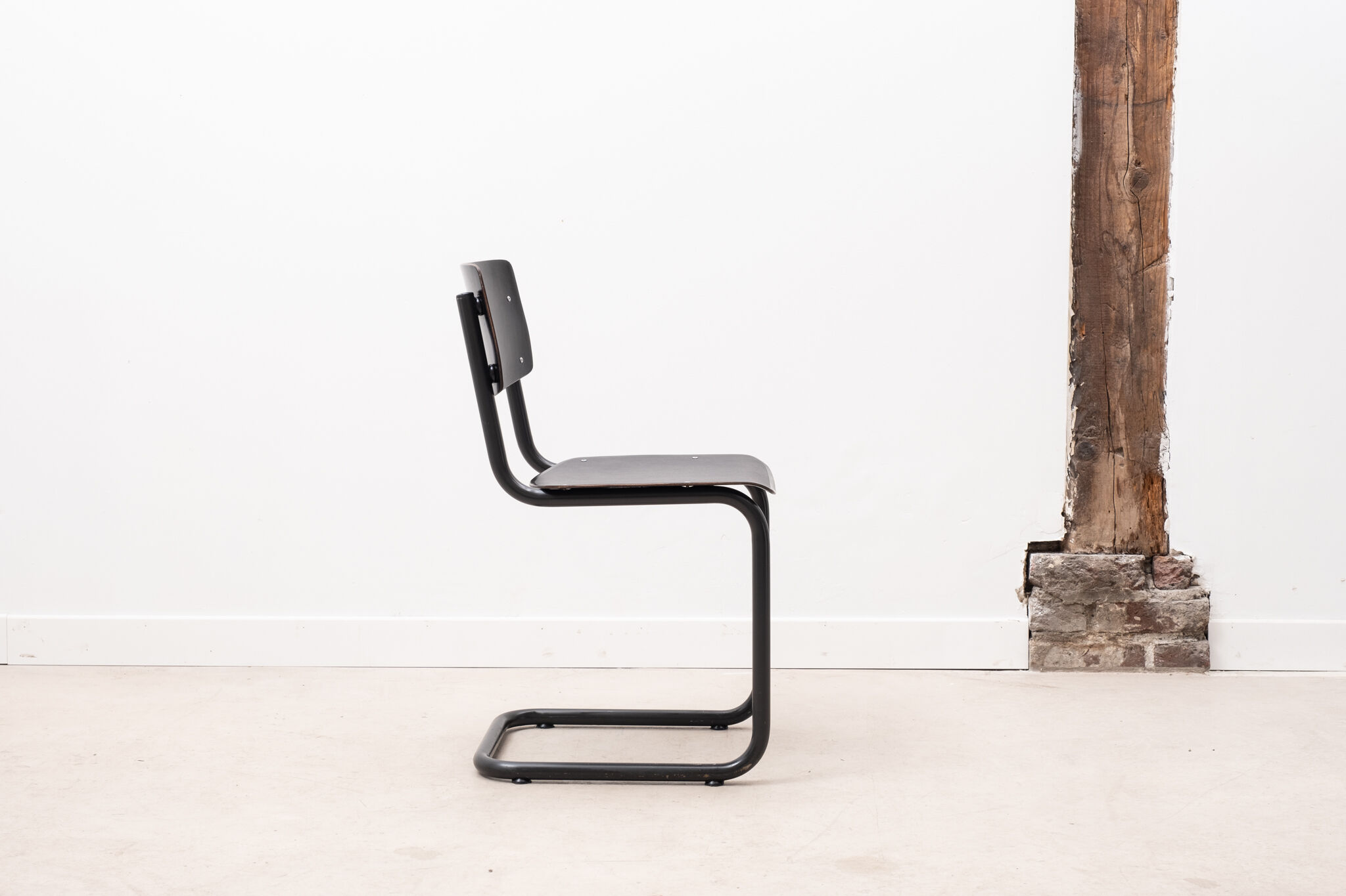 Vintage chair Pagholz in black ebony S