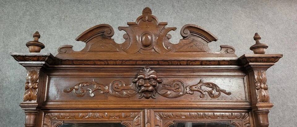 Renaissance style hunting lodge sideboard-library in solid oak