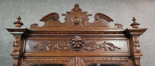 Buffet-Bibliothéque de pavillon de Chasse style Renaissance en chene massif