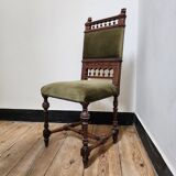 Chaise néo gothique