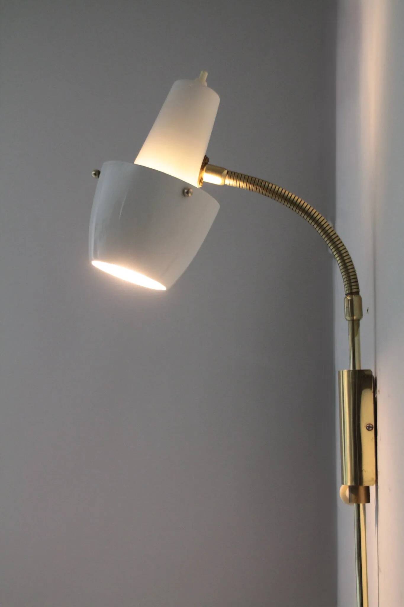 Model V-45 Wall Lamp by Eric Wärnå for EWÅ Armaturfabrik, Värnamo, Sweden — 1960s