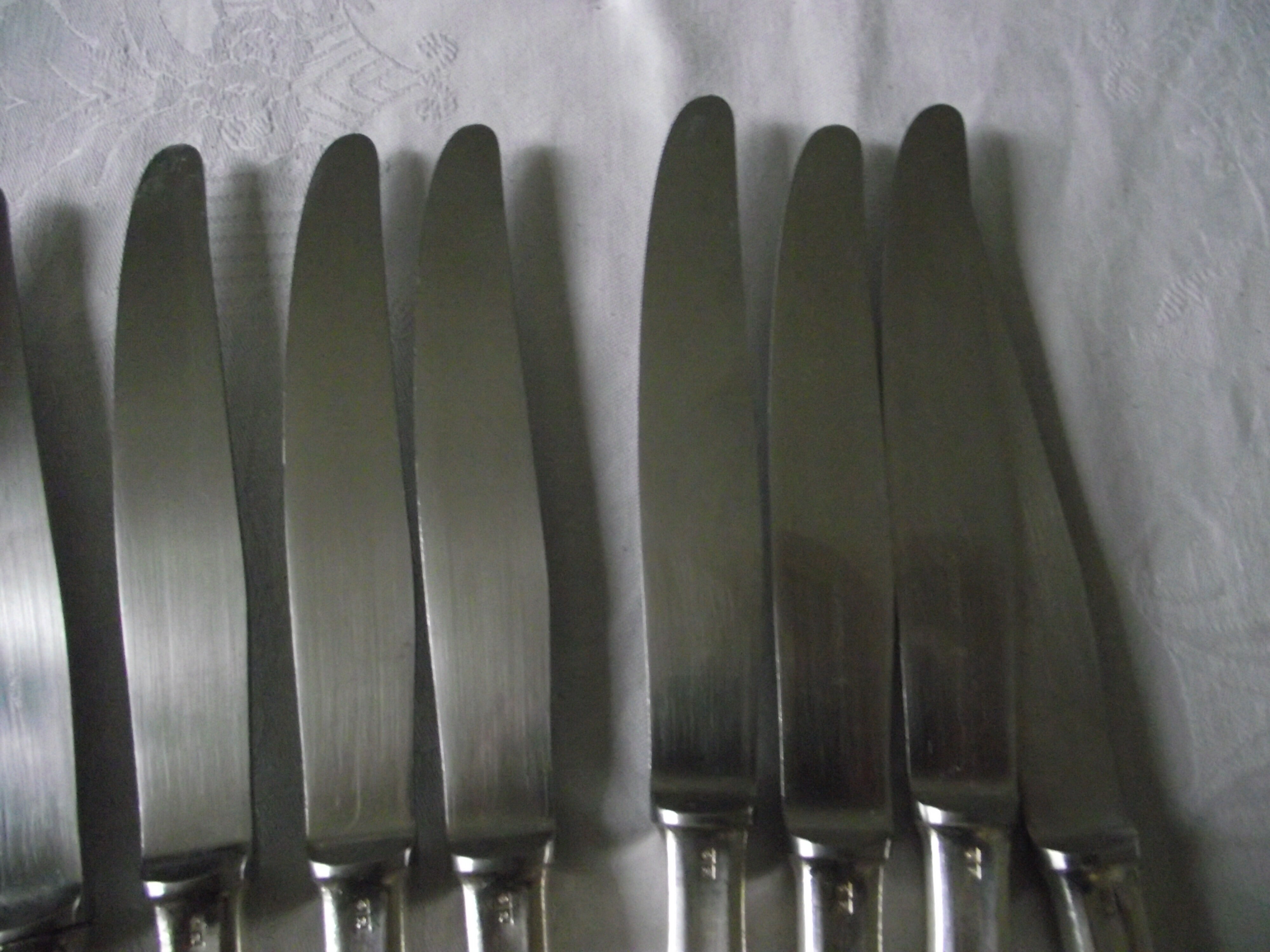 Box of 12 large knives from Alfémide production Christofle