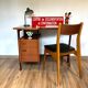 Bureau et chaise en bois