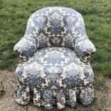 Toad armchair