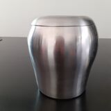 Ice bucket