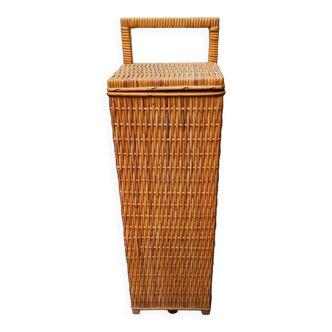 Rattan bread bin