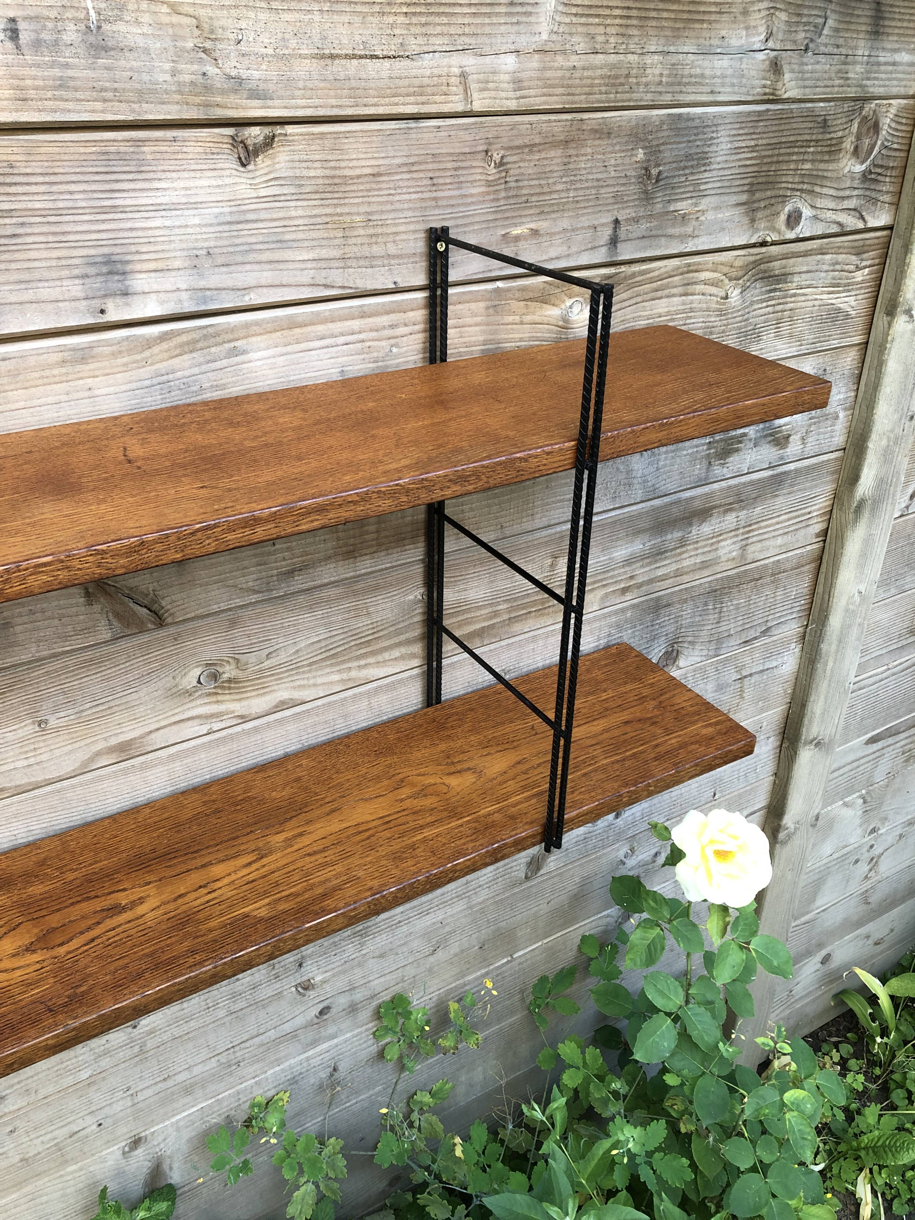 Wall shelf