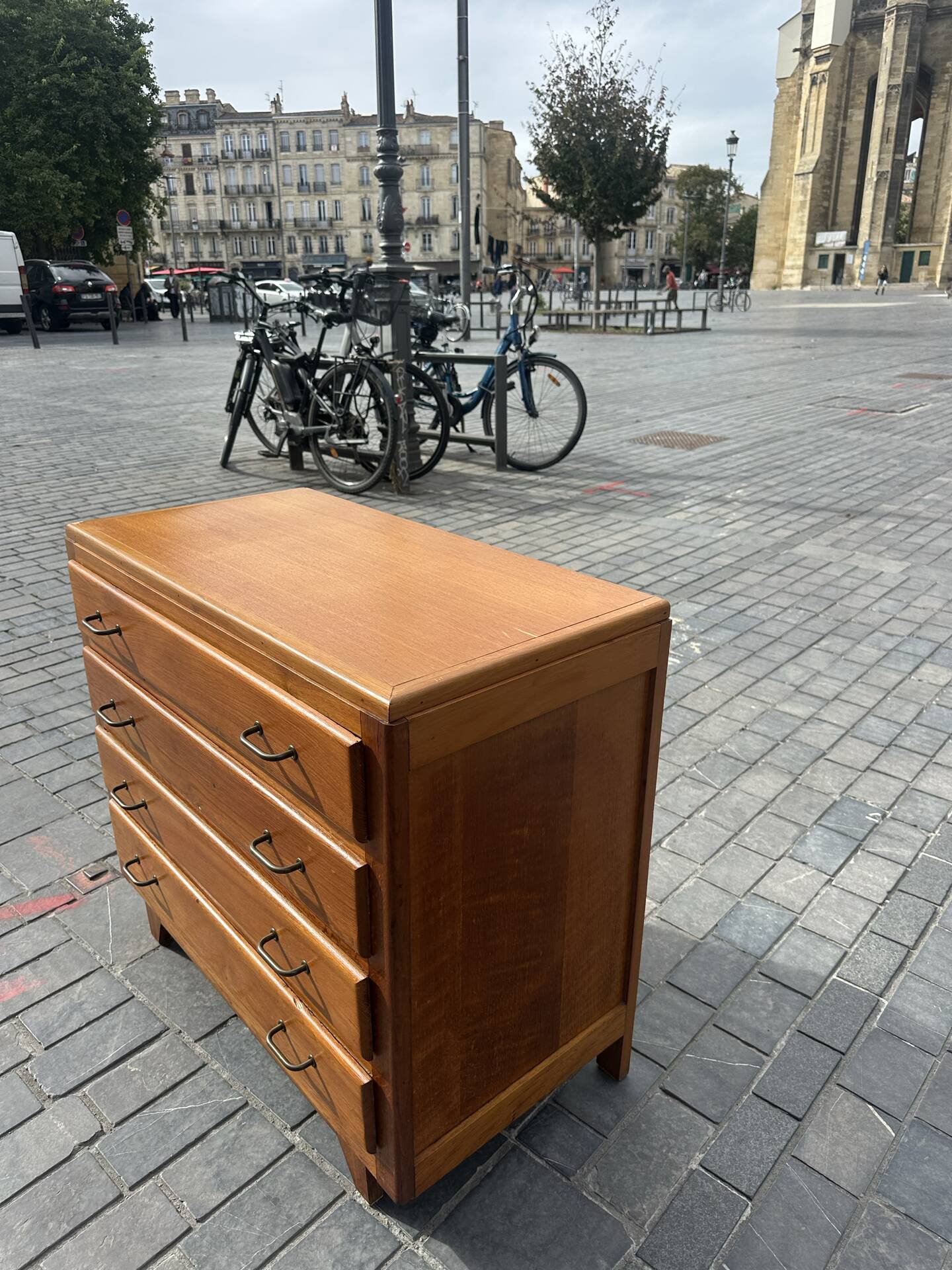 Commode vintage 