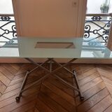 Table that can be transformed into a coffee table with 2 height settings