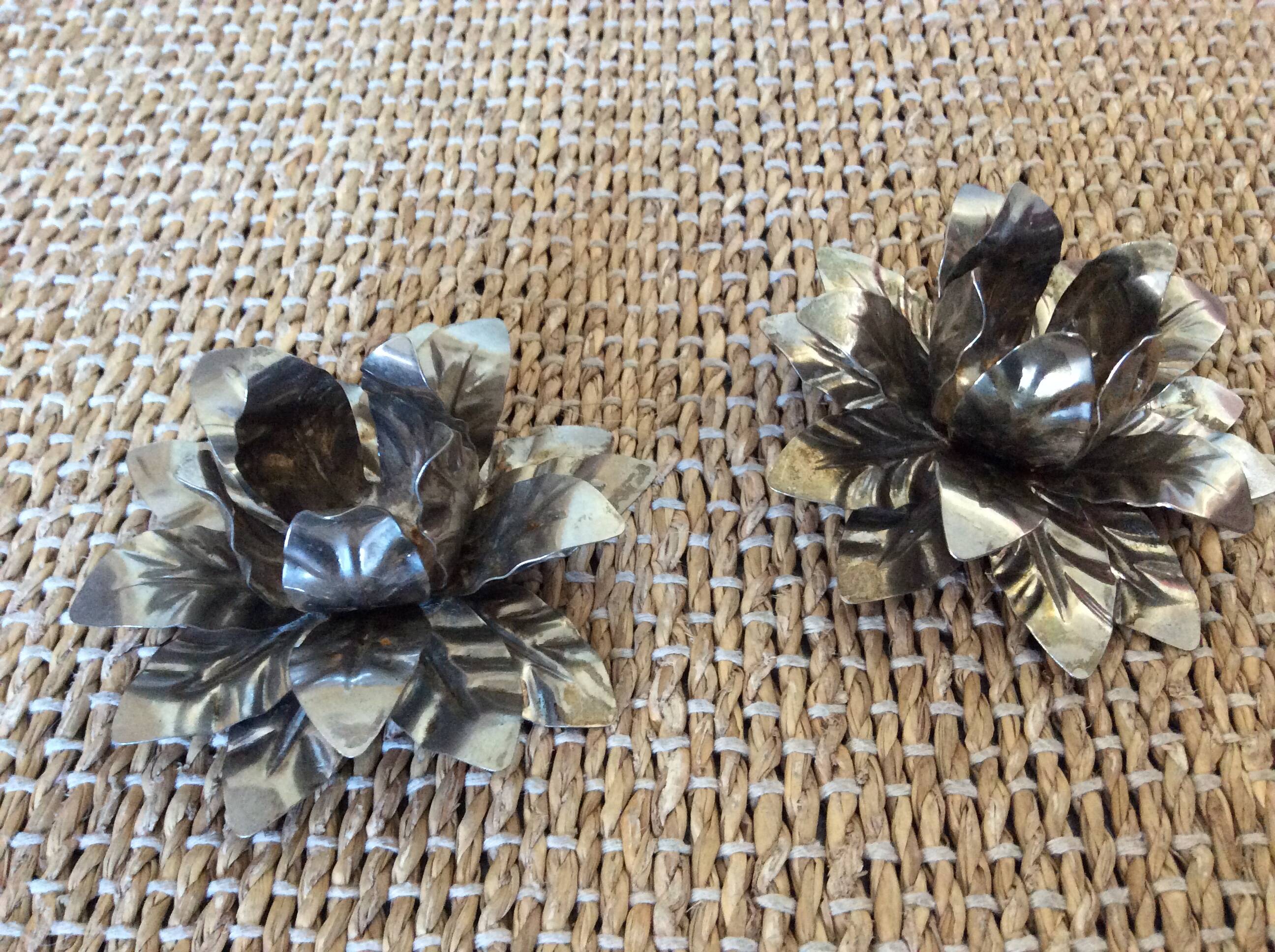 Metal flower candle holders