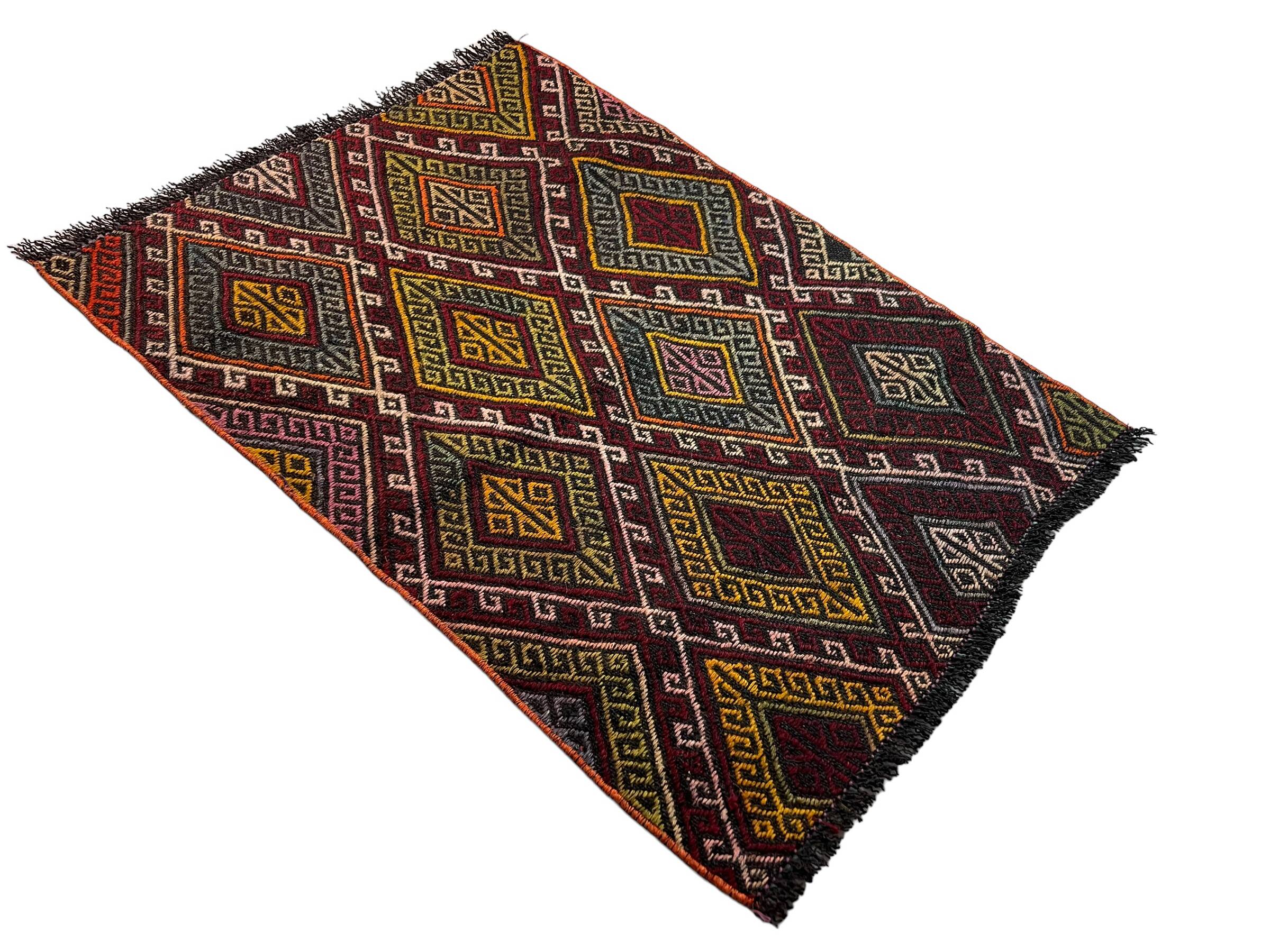 Vintage turkish kilim rug, 97 x 70 cm