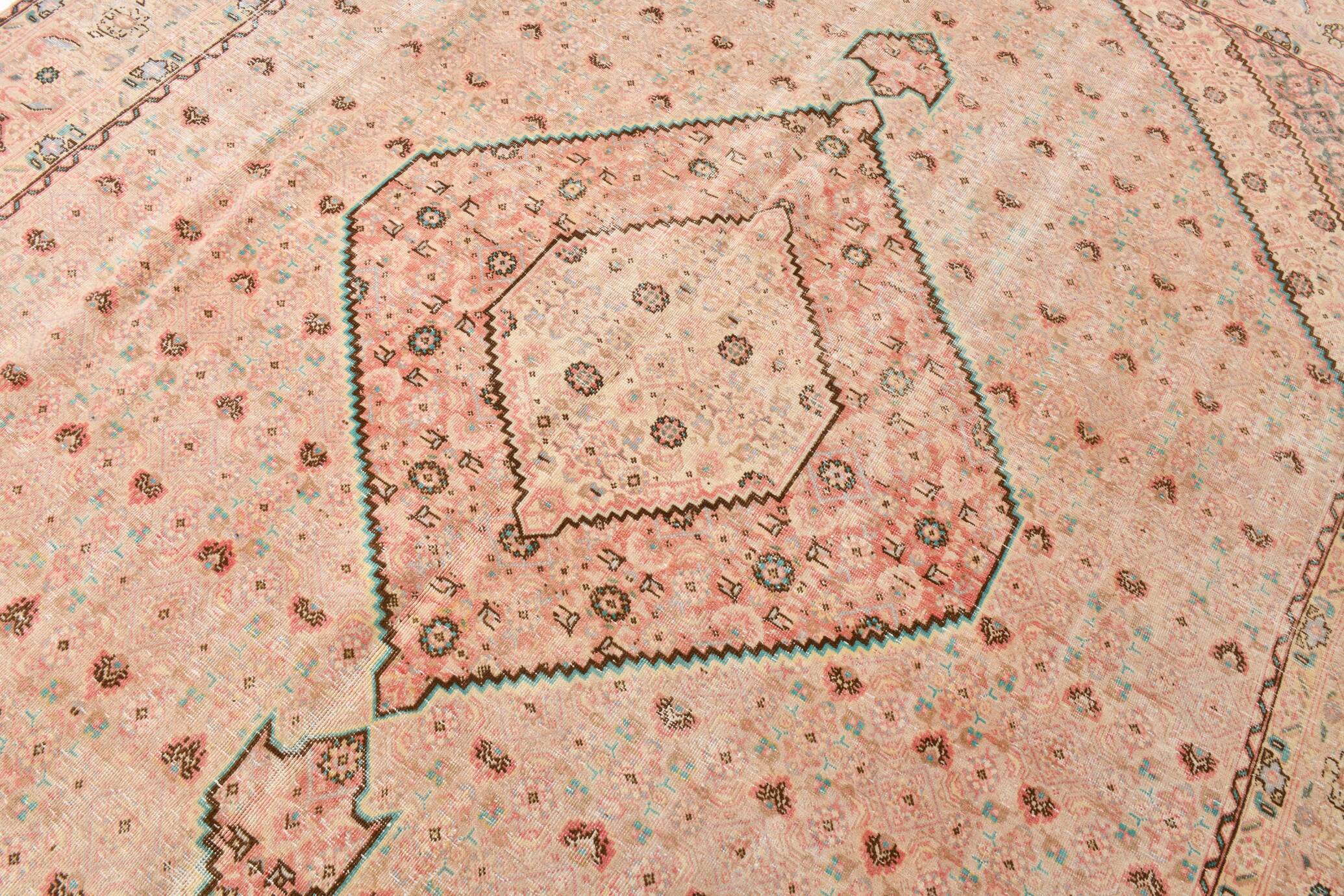 Pale Red & Teal Green Persian Heriz Rug, 288x382Cm