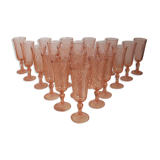 20 pink glass champagne flutes
