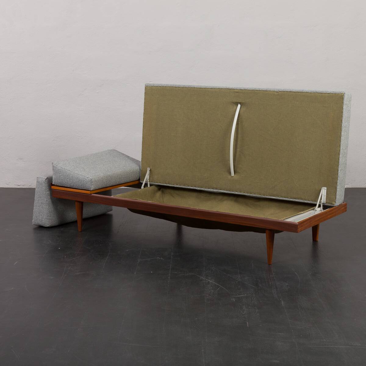 Svane daybed suit by Igmar Relling with two sofas and two coffe tables, Norway 1970s