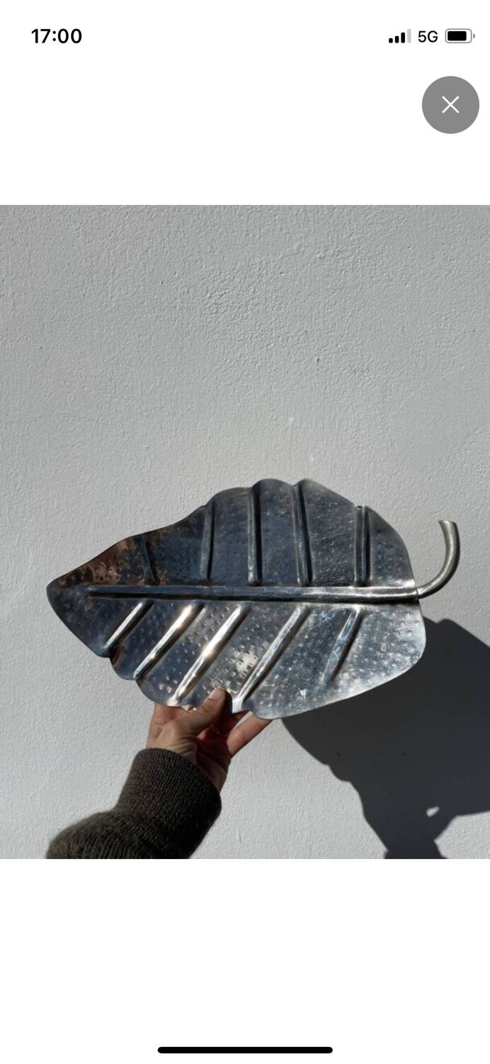 Vintage silver-plated metal trinket tray or leaf-shaped dish