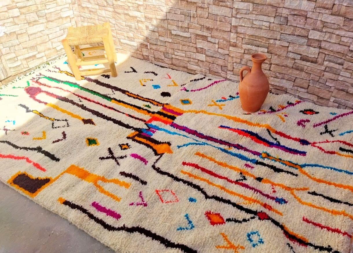 Tapis berbère marocain coloré Azilal 260 x 150cm