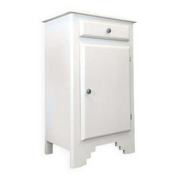 Vintage buffet/confiturier in white/greige painted wood.
