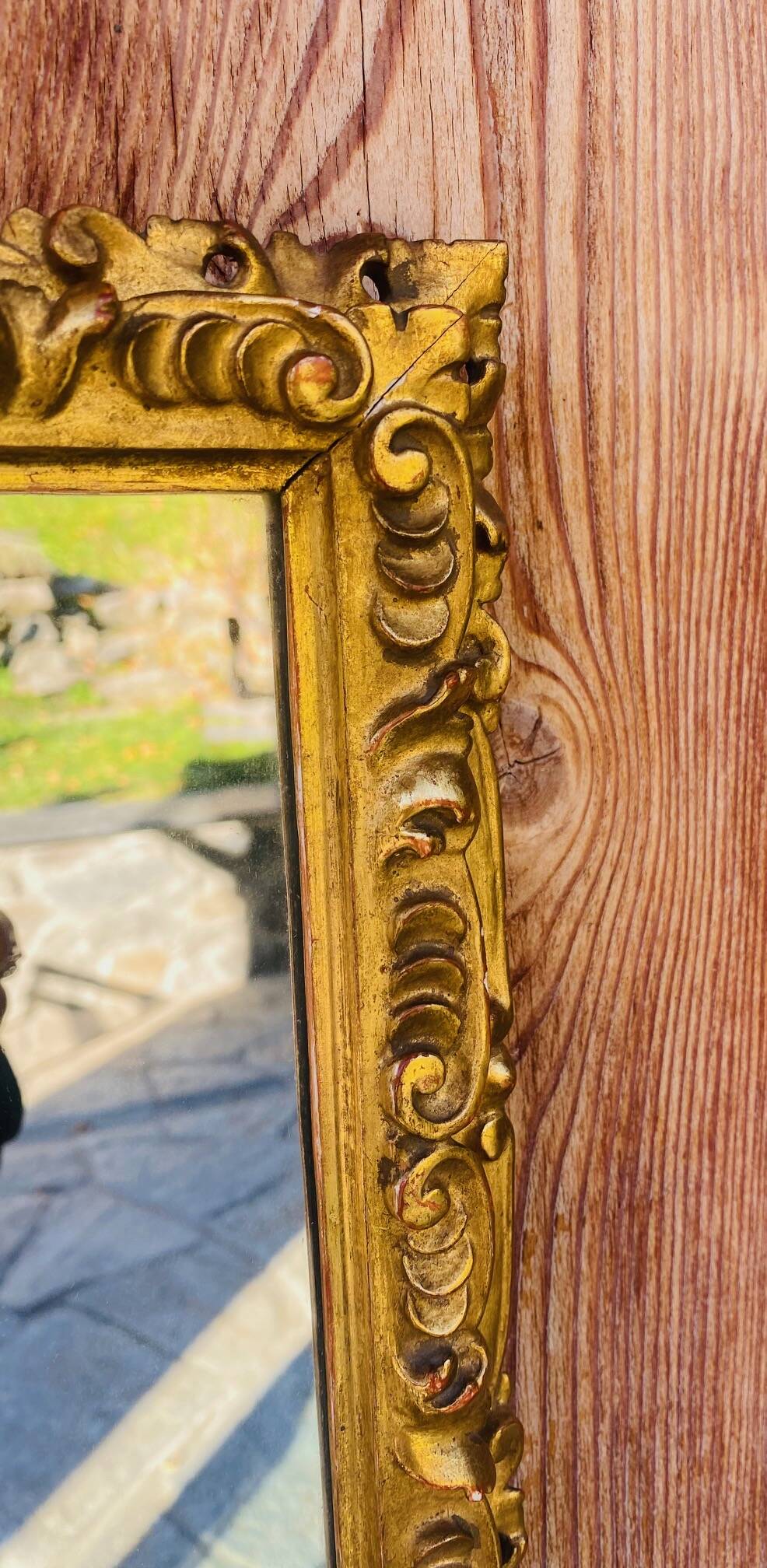 Antique gilded mirror 27x24cm