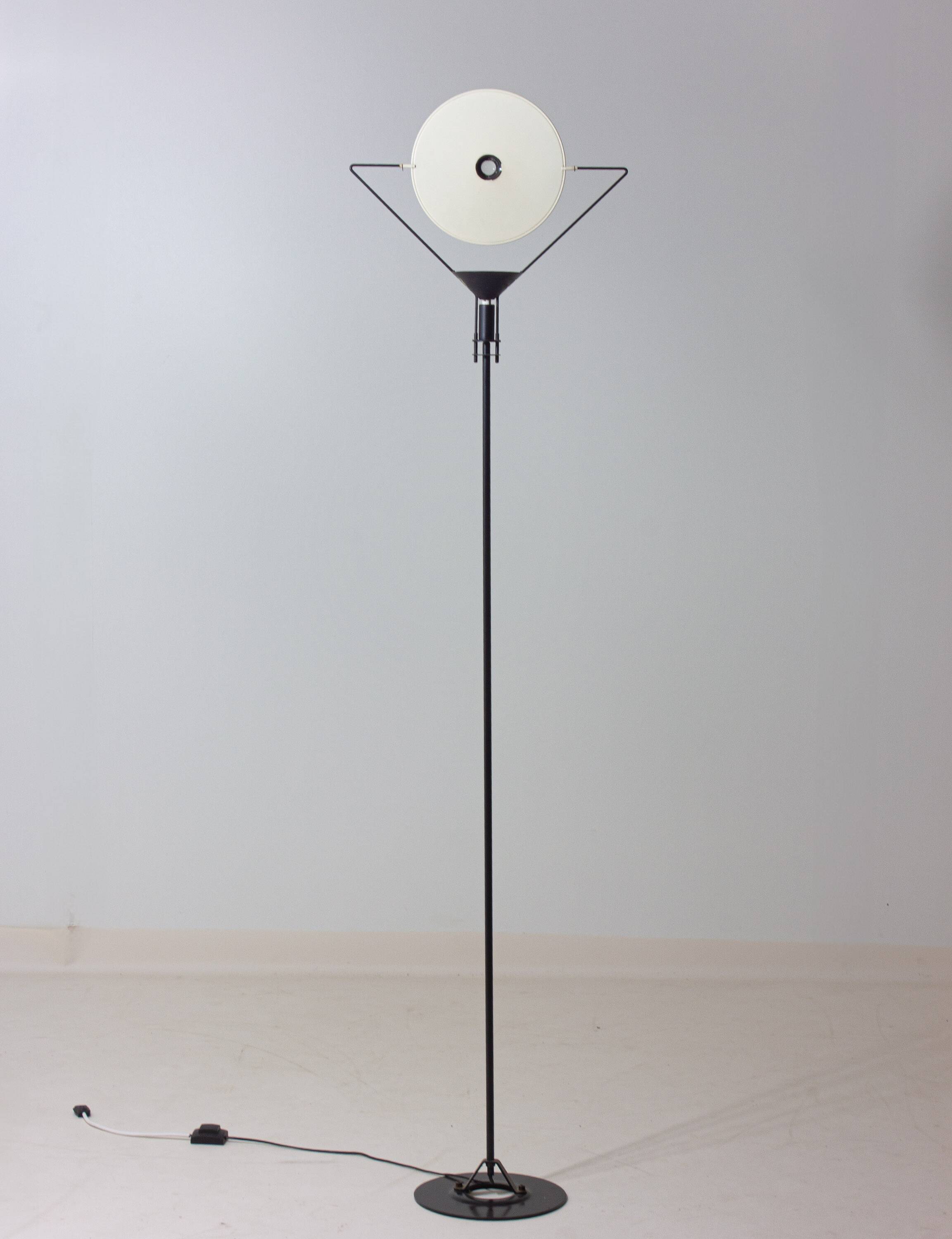 Lampe postmoderne « Polifemo » d'Artemide, Italie, années 1980