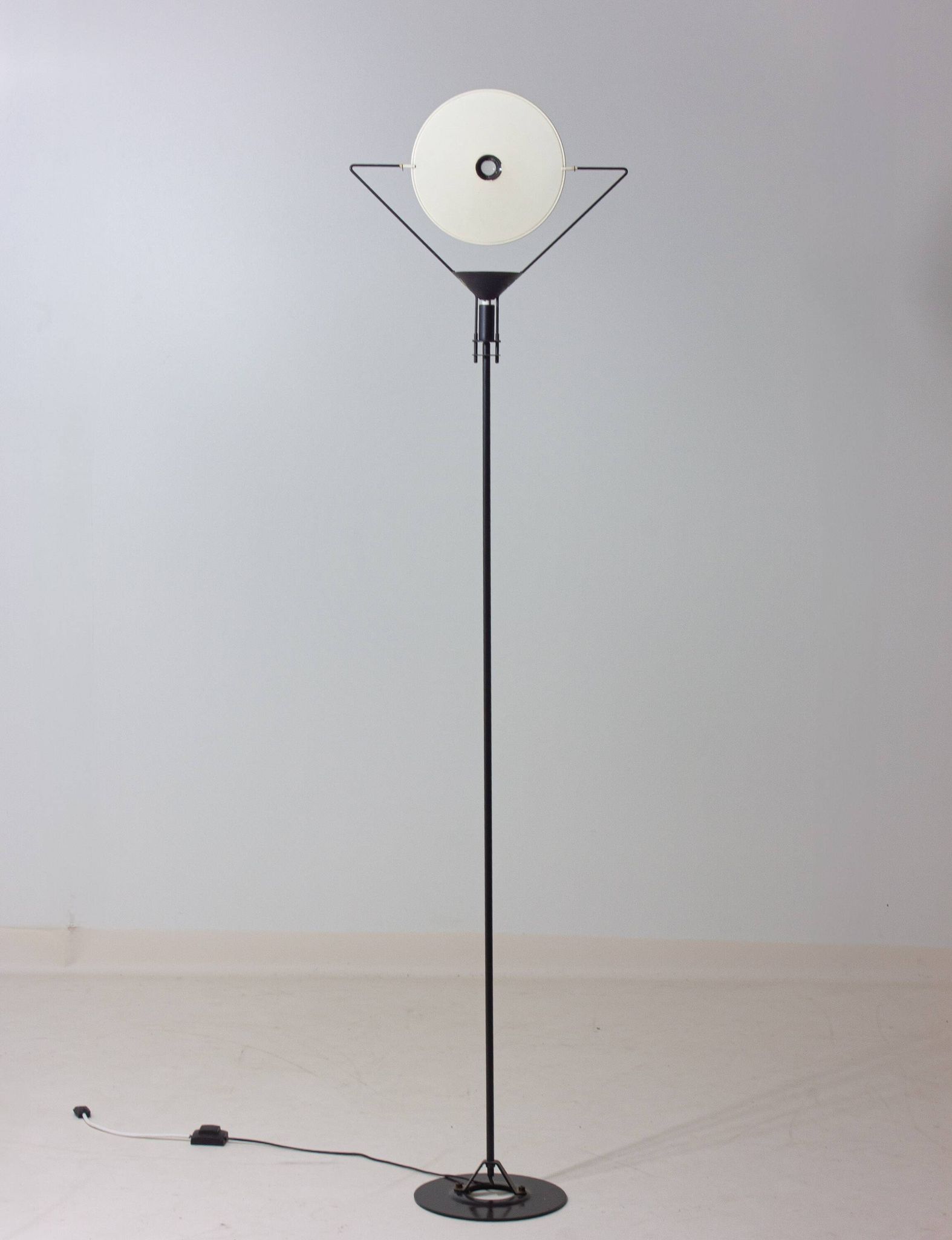 Postmodern 'Polifemo' lamp by Artemide, Italy 1980s