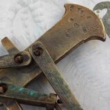 Antique copper scale