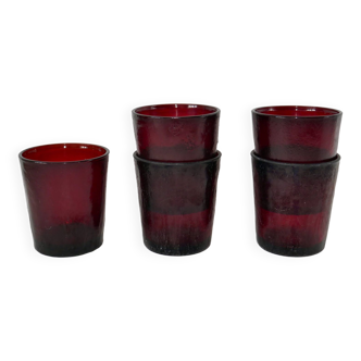 Set of 5 70s burgundy colored glass glasses