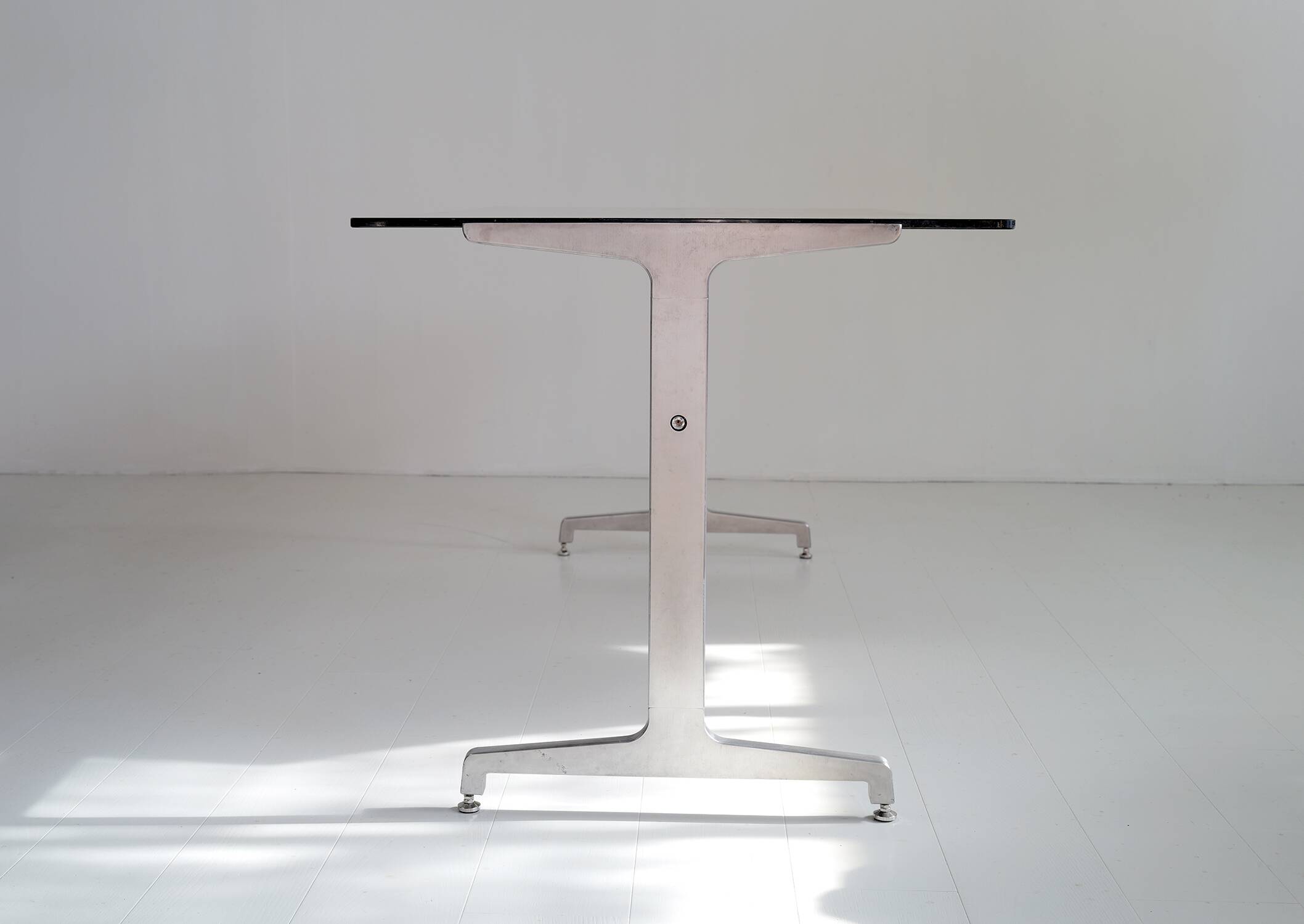 Table/bureau d'Etienne Fermigier, France 1970
