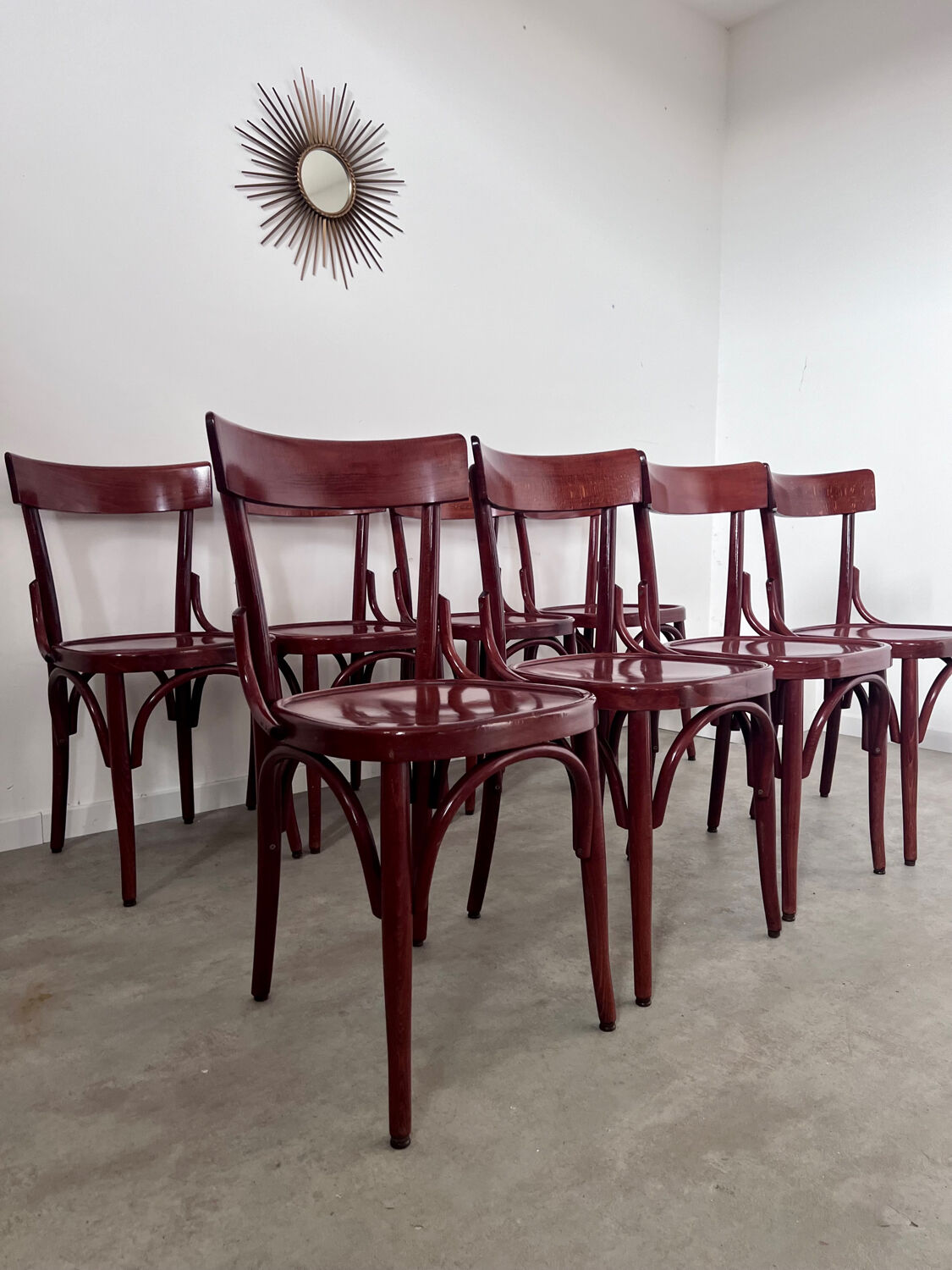 Set of 8 vintage 70s curved varnished wood bistro chairs