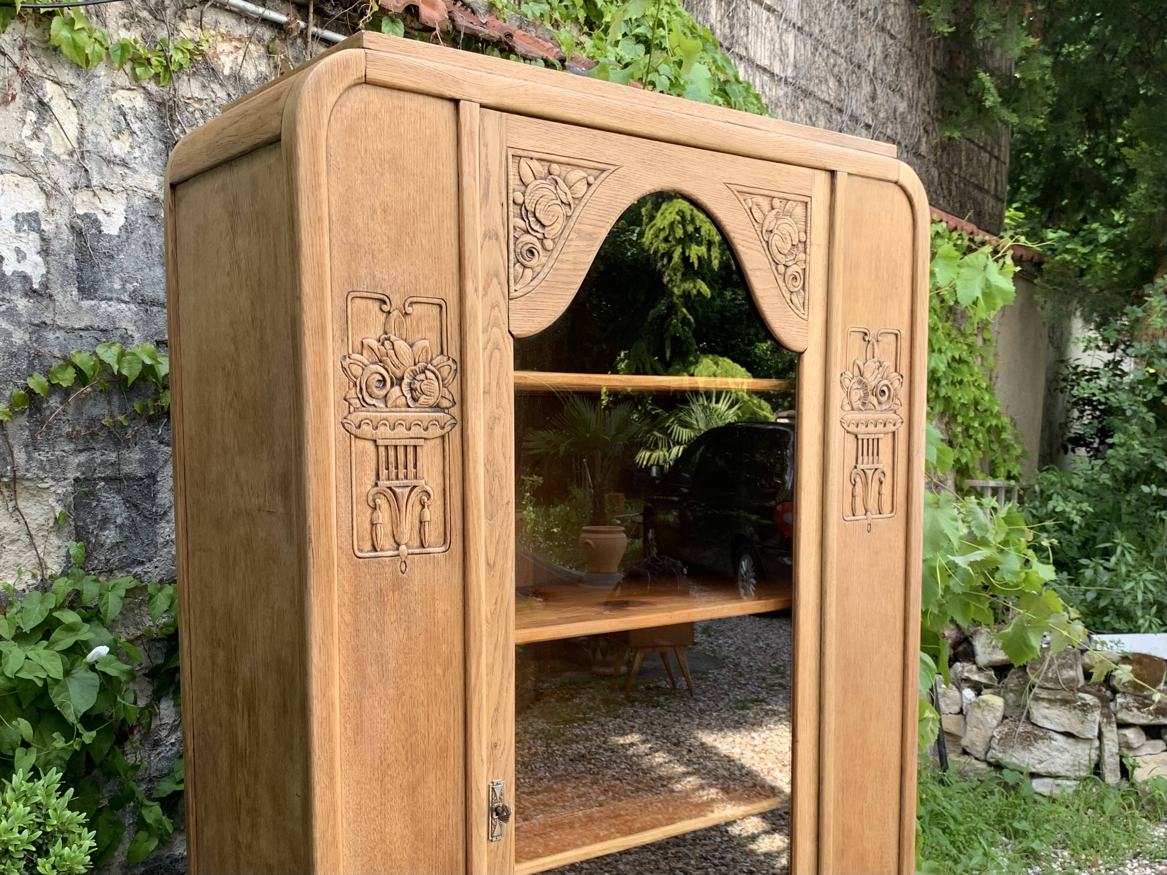 Armoire parisienne vitrée art déco bois brut 1930