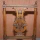 Paire de Chaises d'Appoint Sculptées en Bois Doré