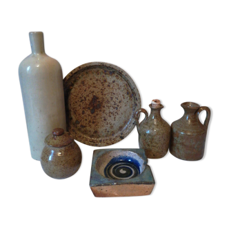 Glazed sandstone set