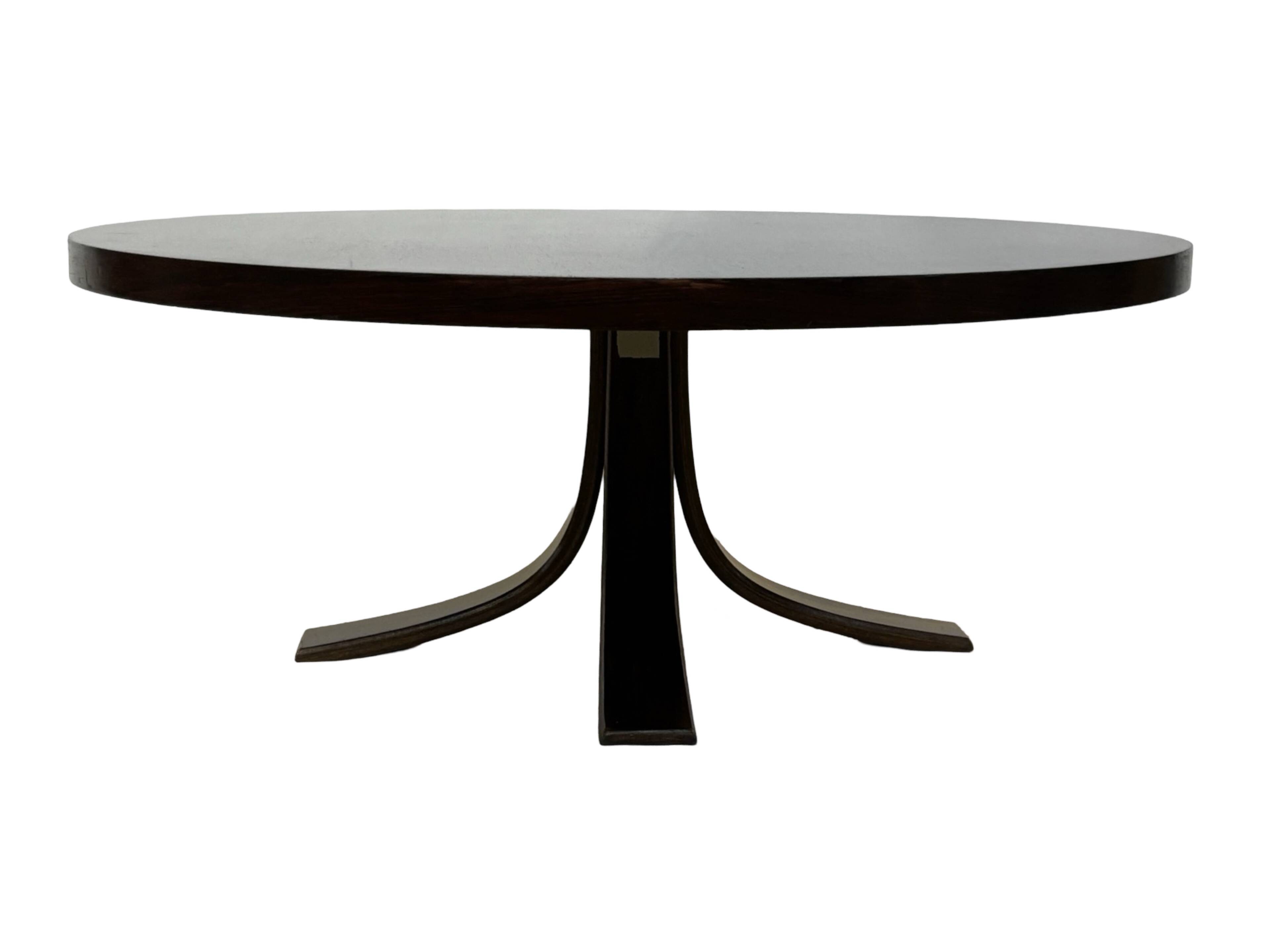 Vintage round coffee table in rosewood veneer, 60s design