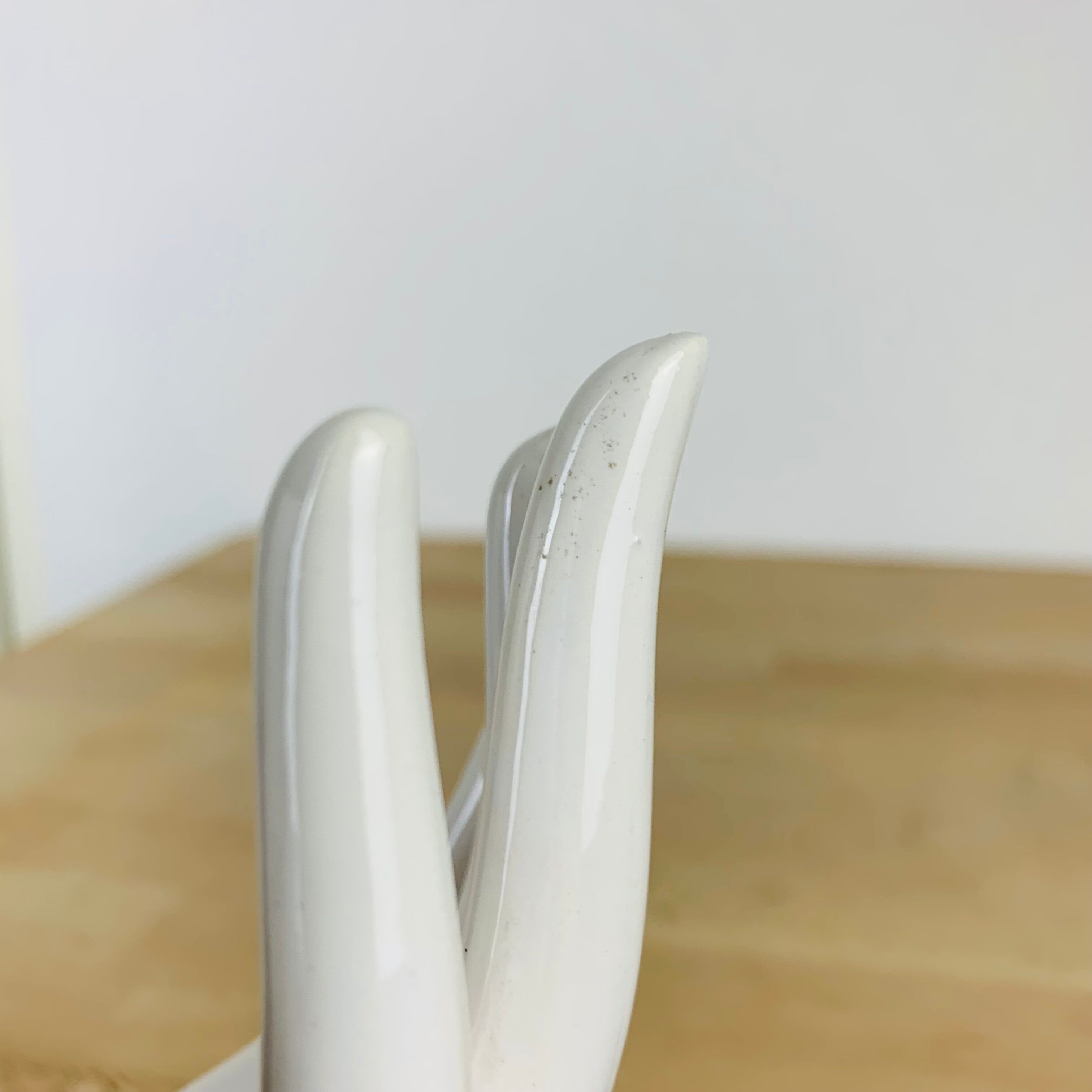 Hand ring soliflore white ceramic